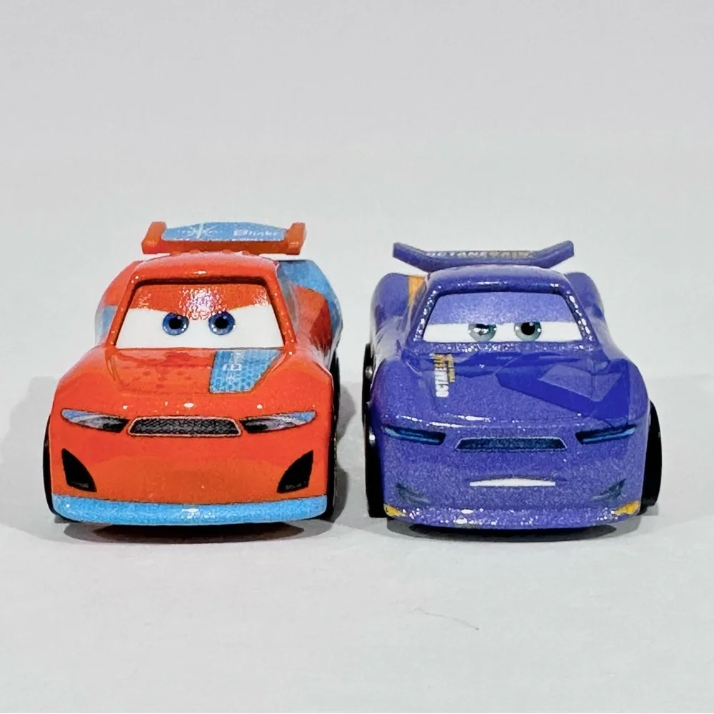 Disney Cars 3 Die-cast Mini Racers Next Gen Racers Set Carlow,Swervez,Laney